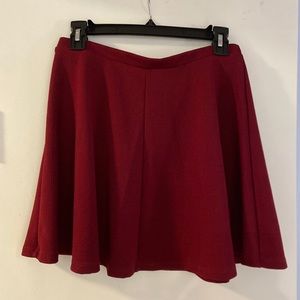 PacSun Pleated Skater Skirt in Burgundy